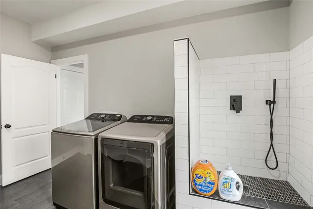 $1,399,000 | 115 Heritage Drive, Austin, TX 78737