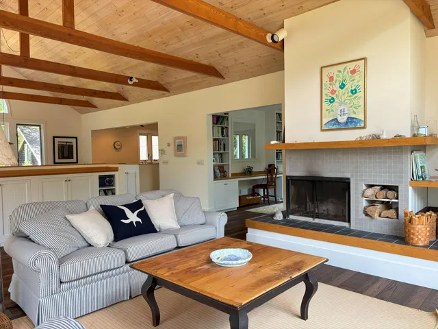 $1,960,000 | 205 West Cundys Point, Harpswell, ME 04079