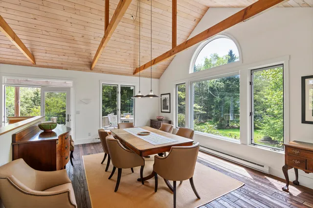 $1,960,000 | 205 West Cundys Point, Harpswell, ME 04079
