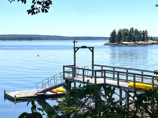 $1,960,000 | 205 West Cundys Point, Harpswell, ME 04079
