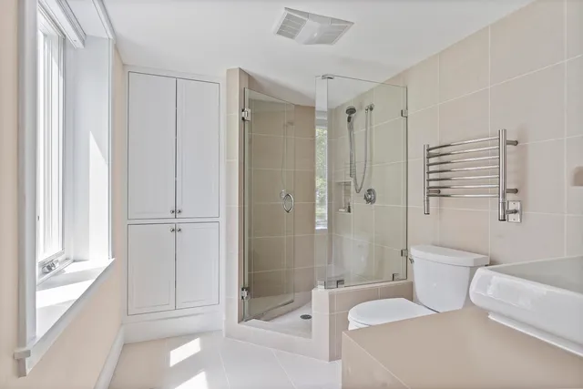 $1,960,000 | 205 West Cundys Point, Harpswell, ME 04079