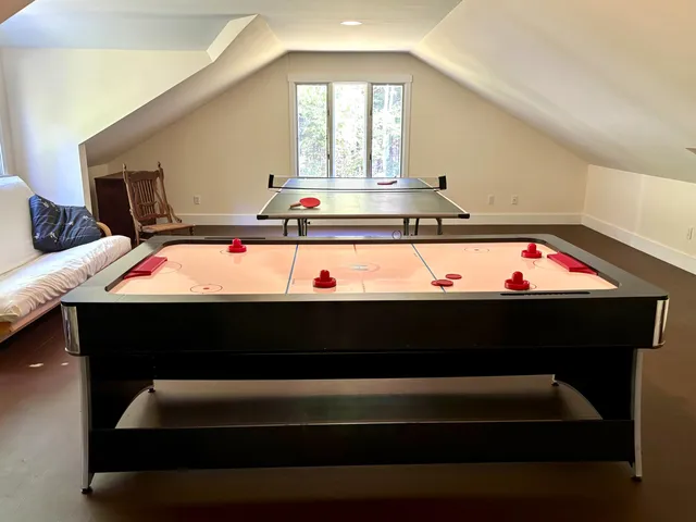 $1,960,000 | 205 West Cundys Point, Harpswell, ME 04079