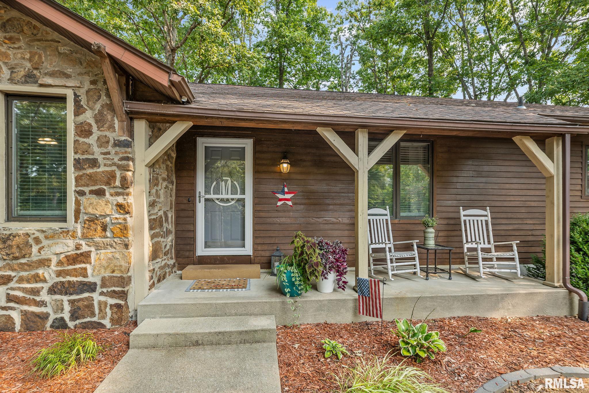 1080 Race Track Road Centralia, IL 62801 - Photo 3 of 60