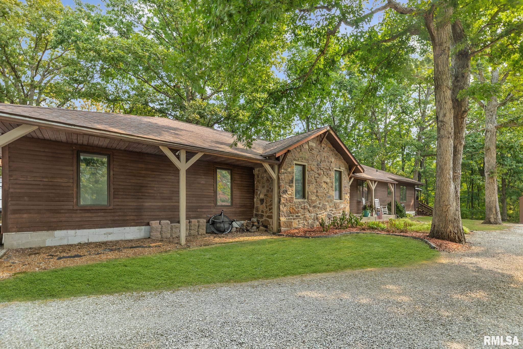 1080 Race Track Road Centralia, IL 62801 - Photo 4 of 60