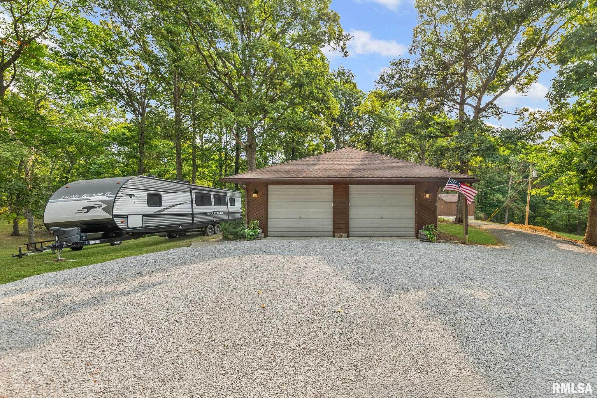 1080 Race Track Road Centralia, IL 62801 - Photo 5 of 60