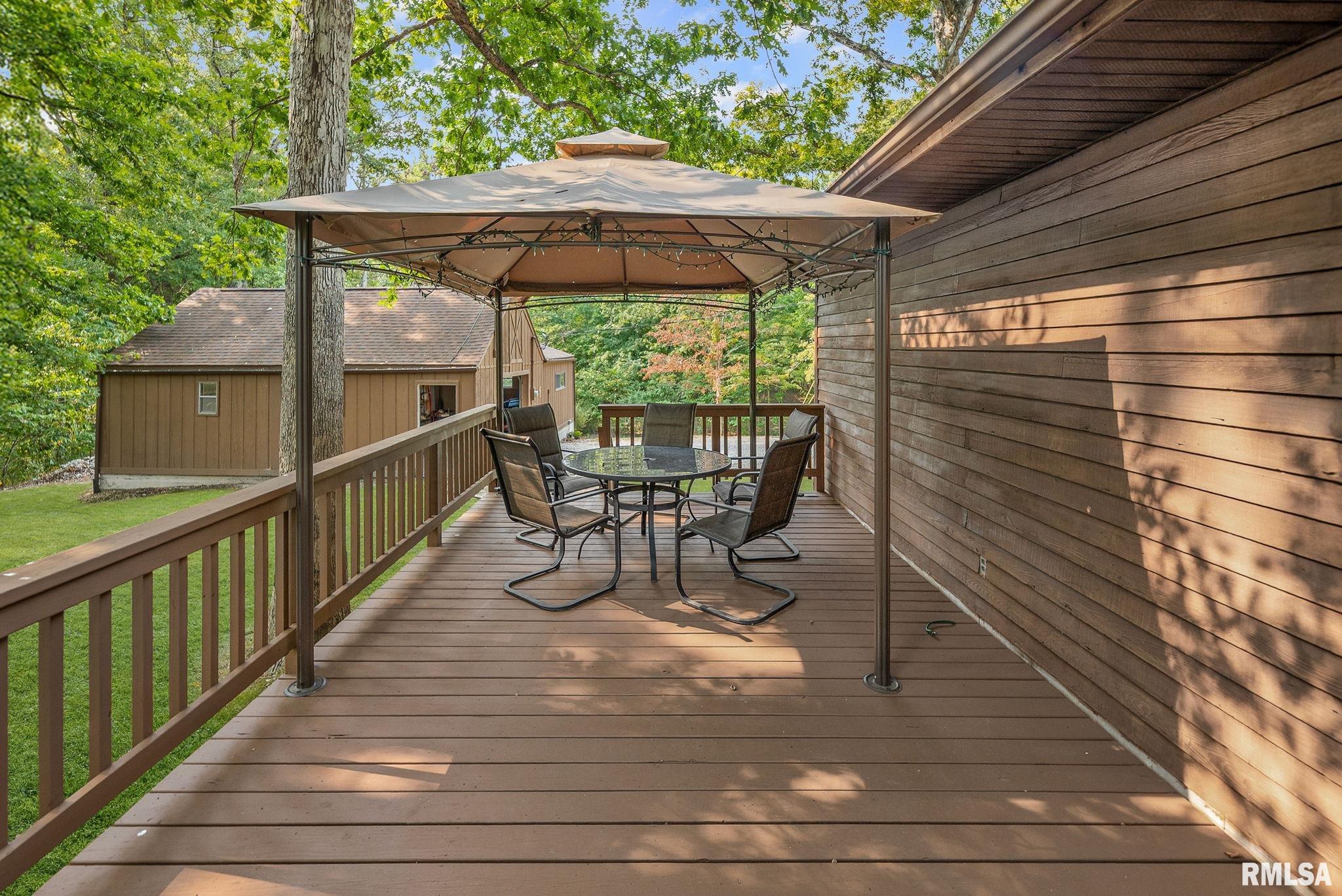 1080 Race Track Road Centralia, IL 62801 - Photo 7 of 60