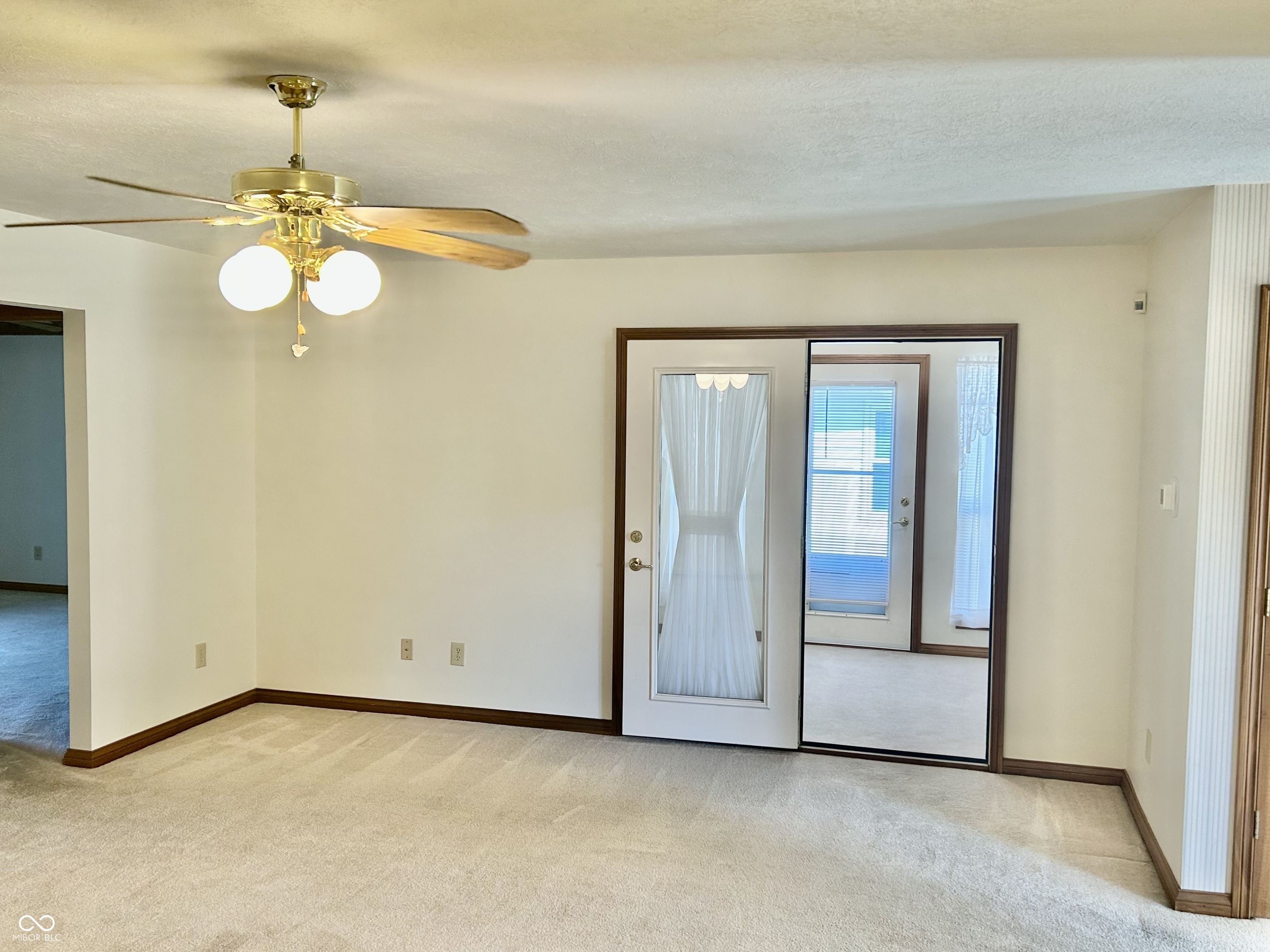 2001 Flamingo Way Franklin, IN 46131 - Photo 13 of 32 Gallery Image 13
