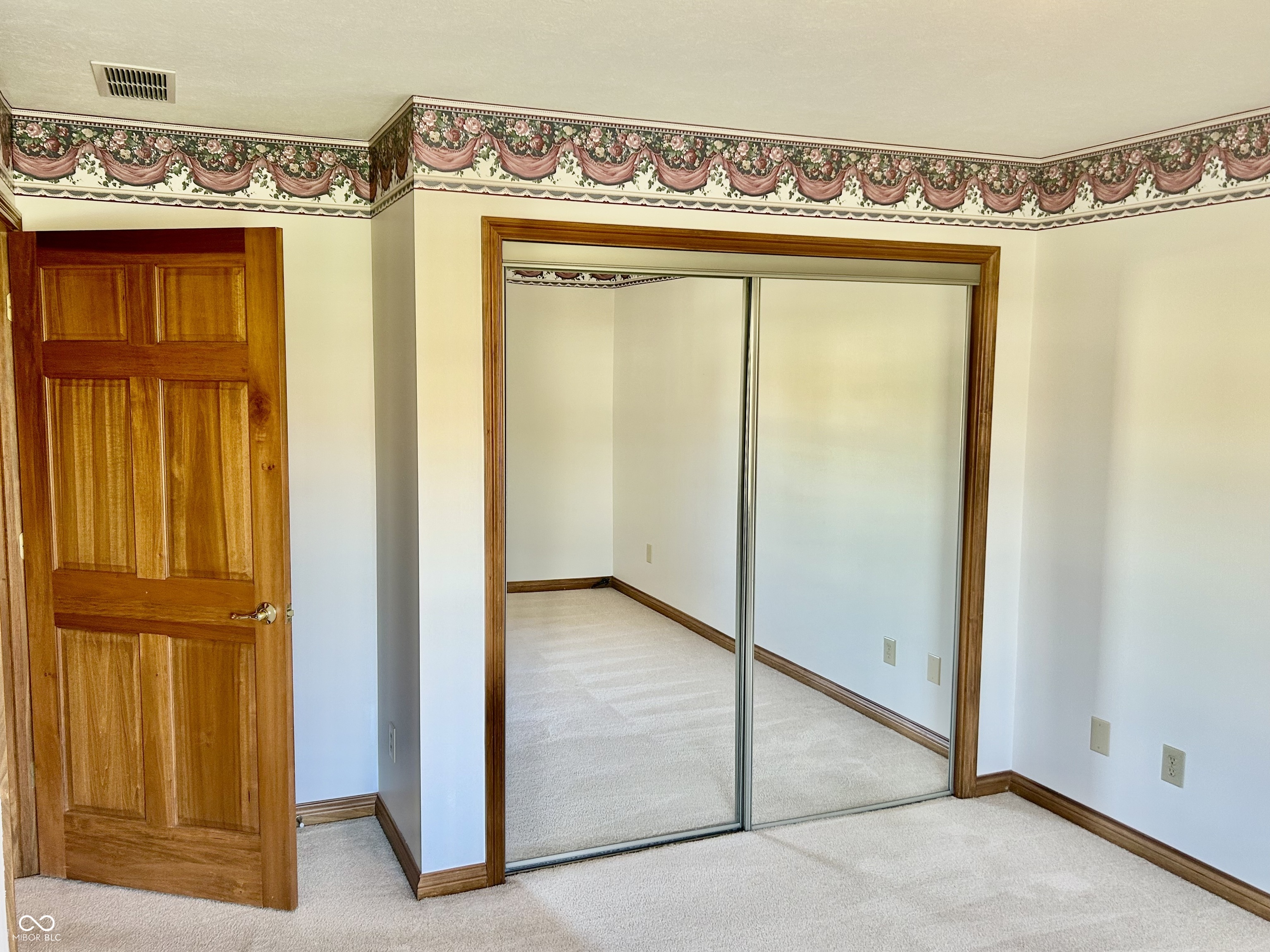 2001 Flamingo Way Franklin, IN 46131 - Photo 25 of 32 Gallery Image 25