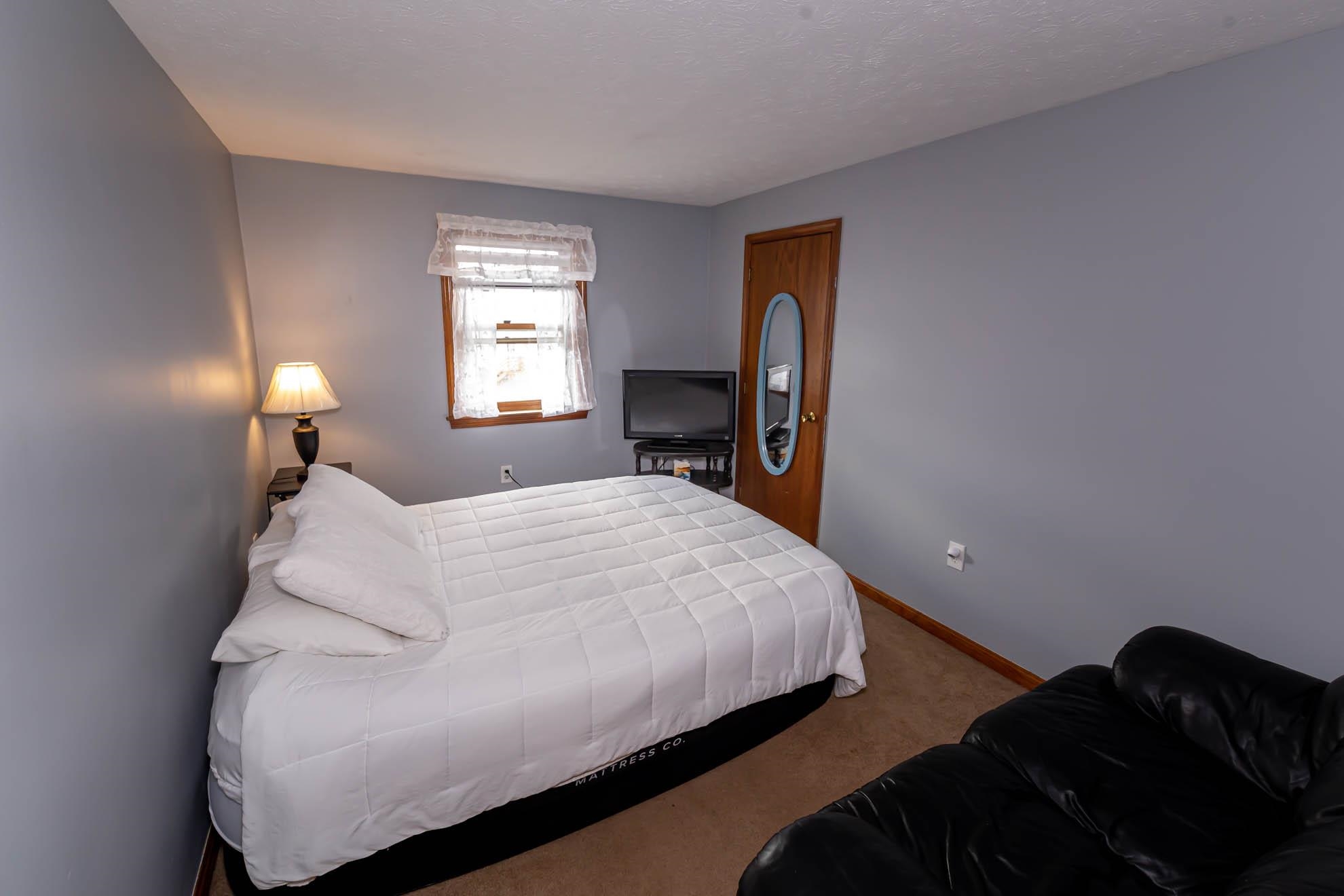 10 Norman Drive, Unit R Derry, NH 03038 - Photo 12 of 24