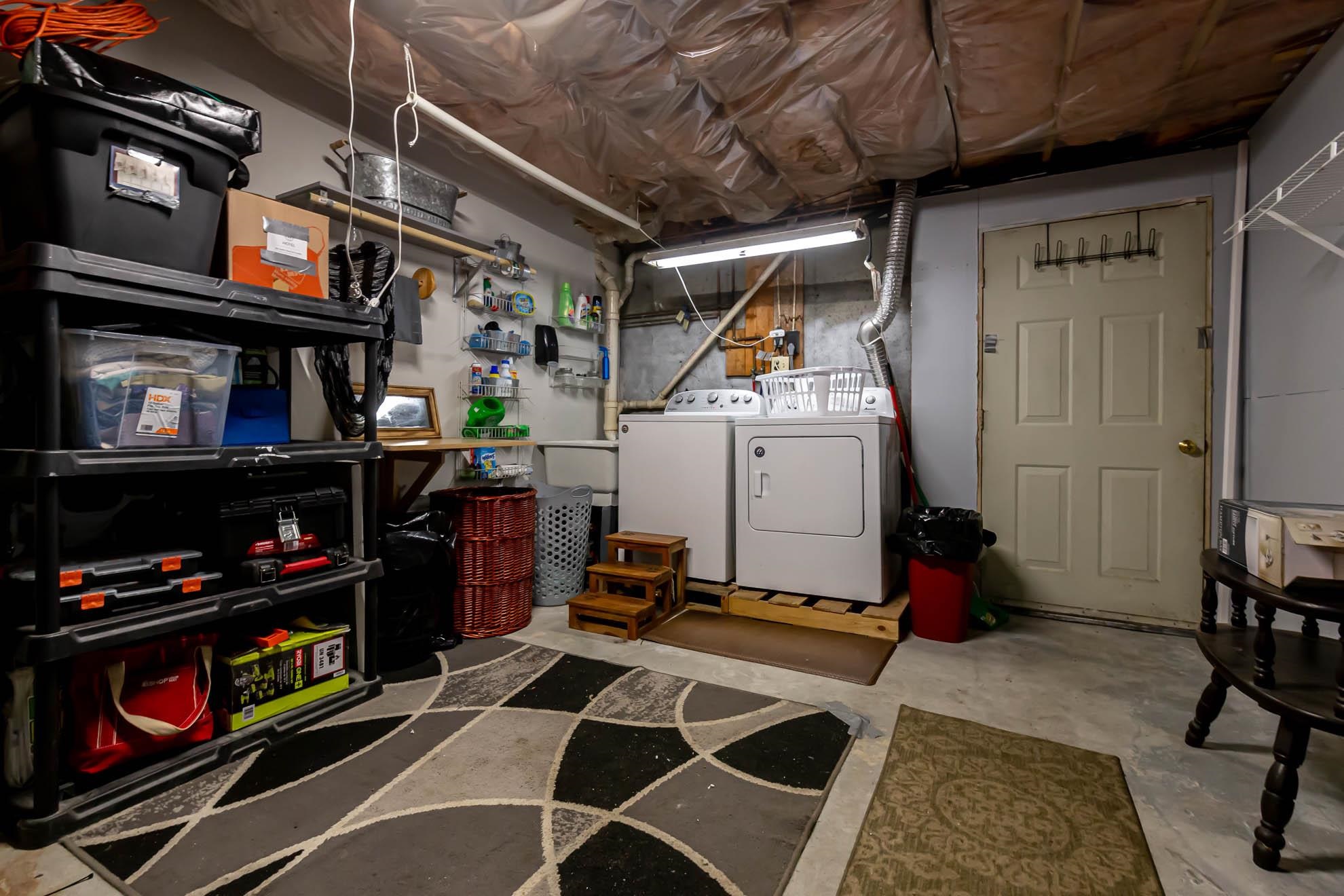 10 Norman Drive, Unit R Derry, NH 03038 - Photo 17 of 24