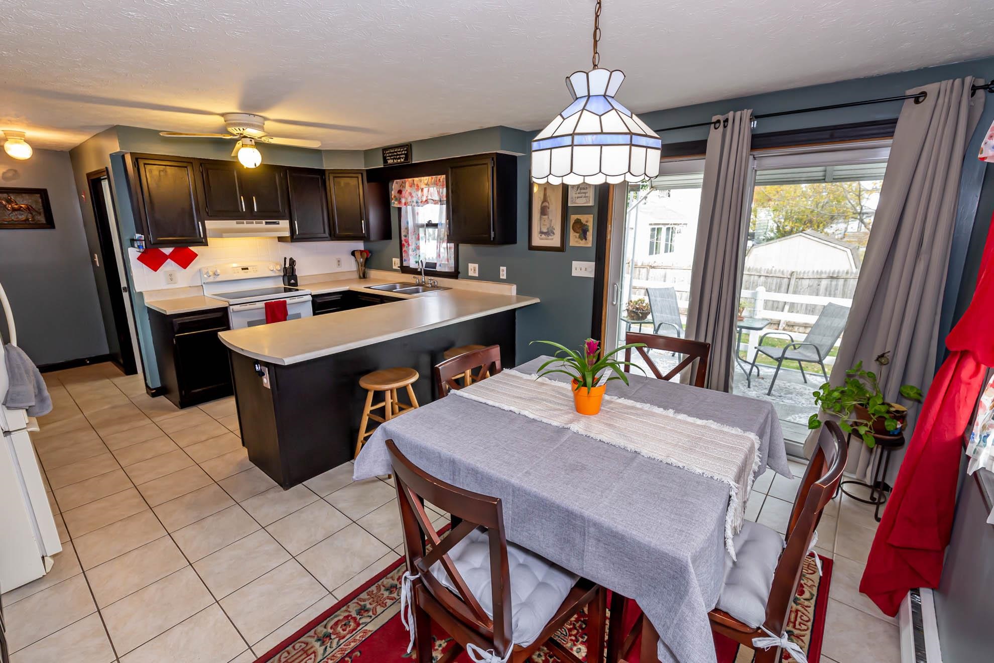 10 Norman Drive, Unit R Derry, NH 03038 - Photo 6 of 24