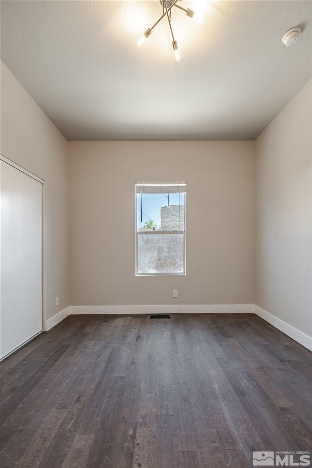 210 Cheney Street Reno, NV 89502 - Photo 14 of 24 Photo 14