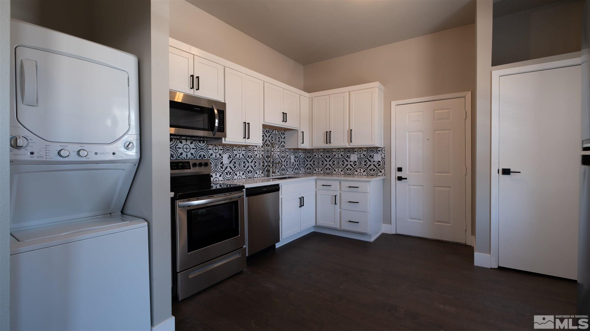 210 Cheney Street Reno, NV 89502 - Photo 17 of 24 Photo 18