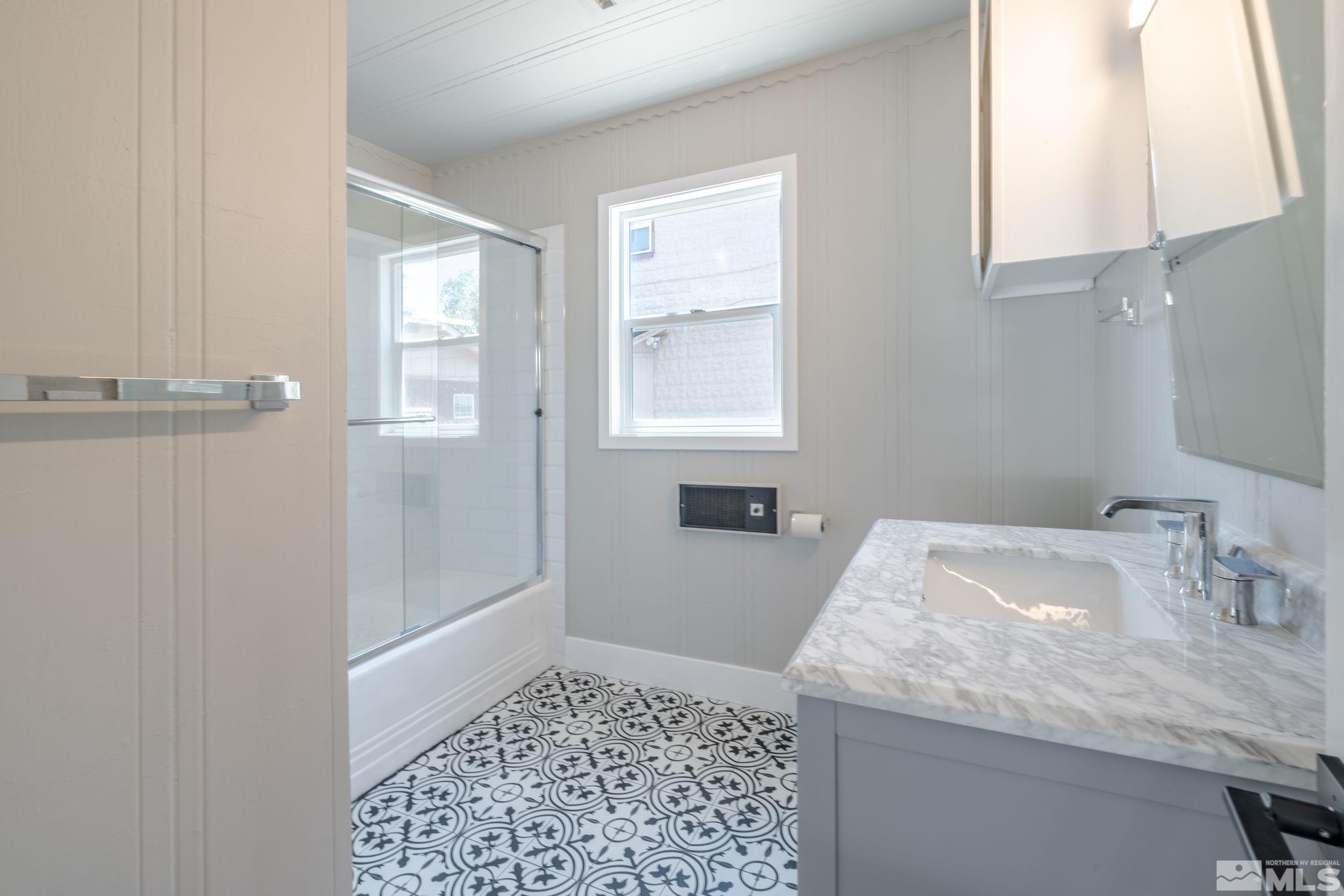 210 Cheney Street Reno, NV 89502 - Photo 5 of 24 Photo 5