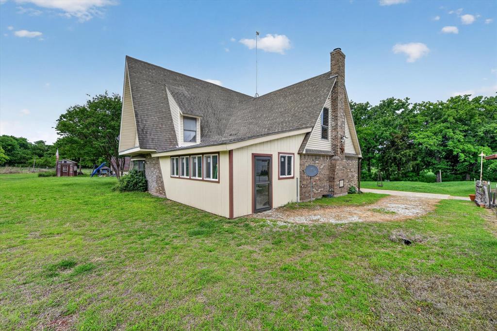 1276 County Road 1480 Alvord, TX 76225 - Photo 30 of 40