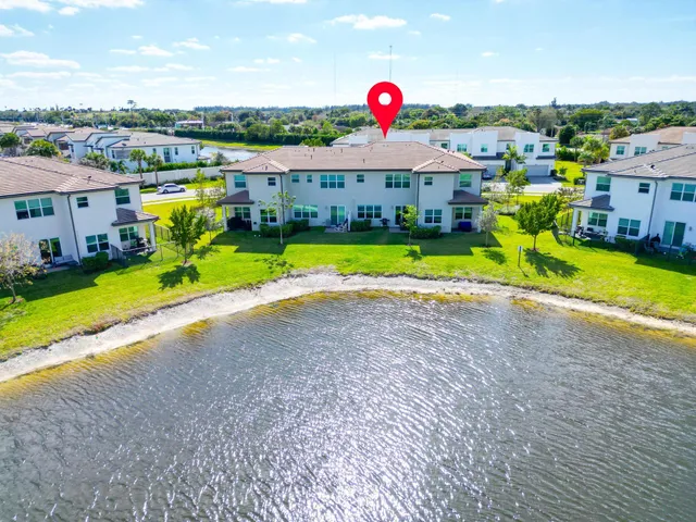 $3,300 | 4834 Navali Drive, Lake Worth, FL 33467