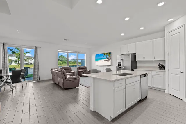 $3,300 | 4834 Navali Drive, Lake Worth, FL 33467