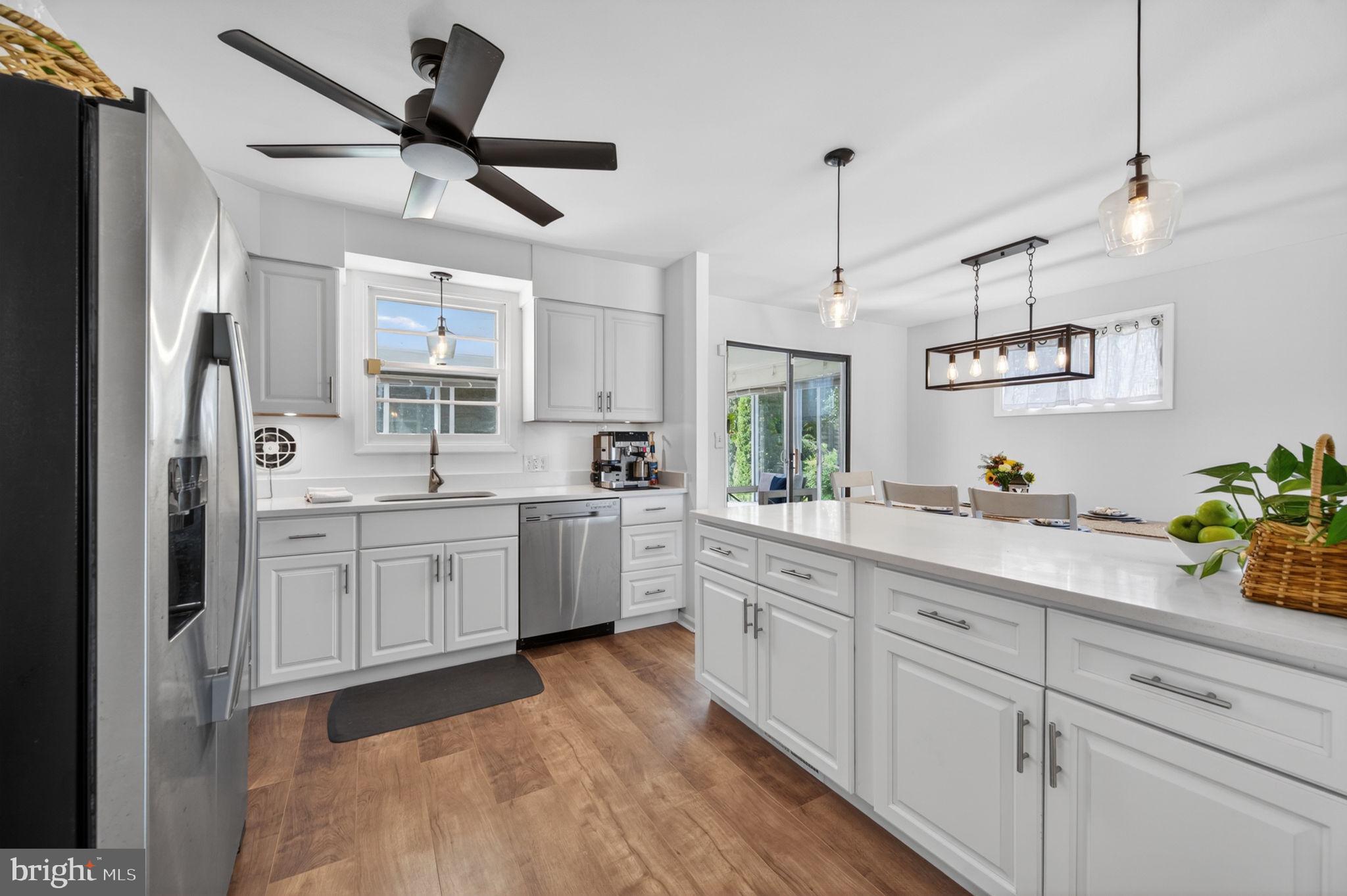 9 Haddington Road Lutherville-Timonium, MD 21093 - Photo 17 of 55 New LVP During 2022 Remodel