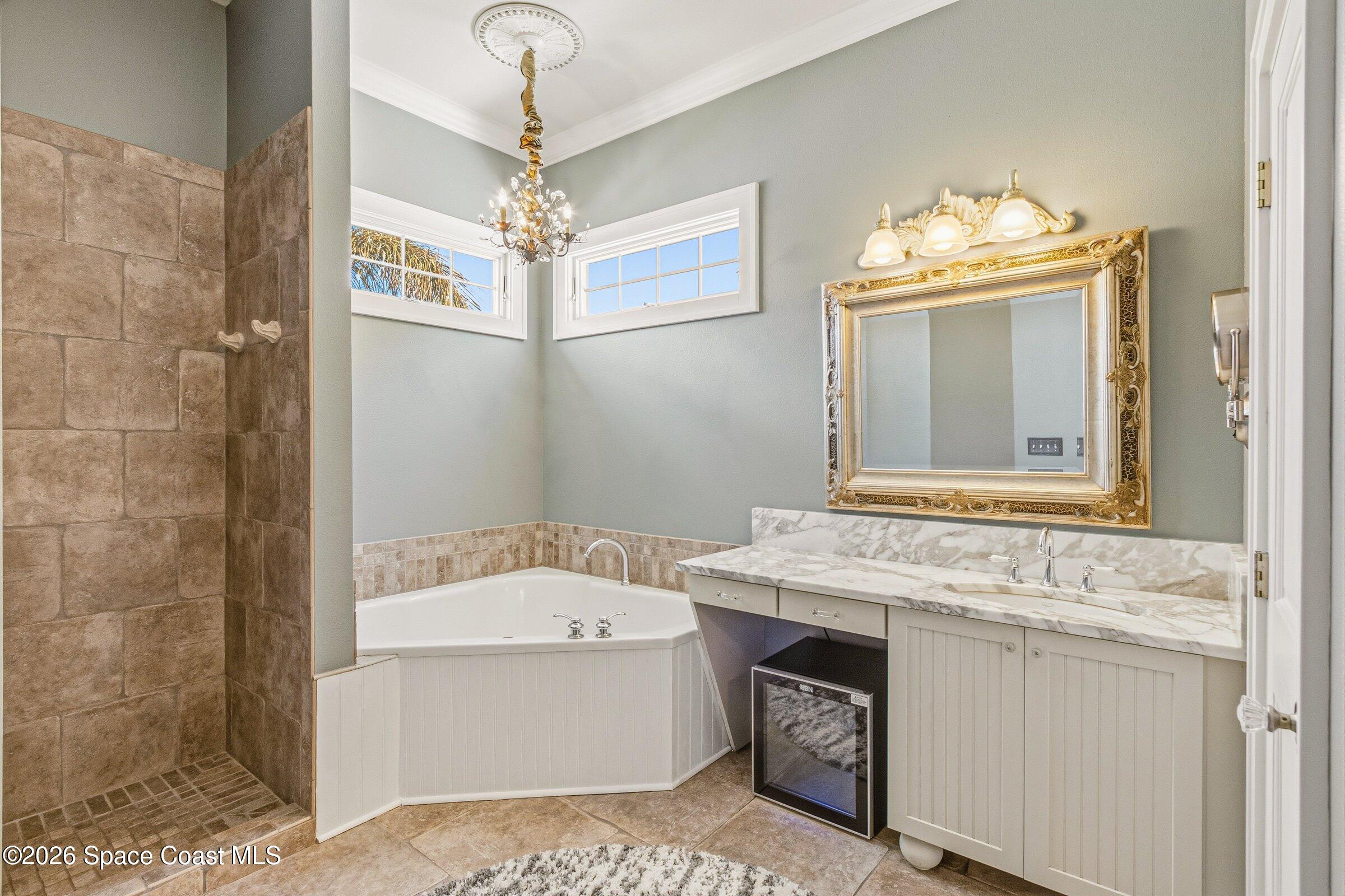 409 Rockledge Drive Rockledge, FL 32955 - Photo 44 of 87 Sweetheart Tub in Primary Bathrm