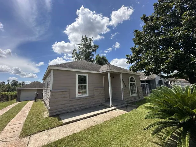 $207,399 | 7410 Dallas Street, Houston, TX 77011