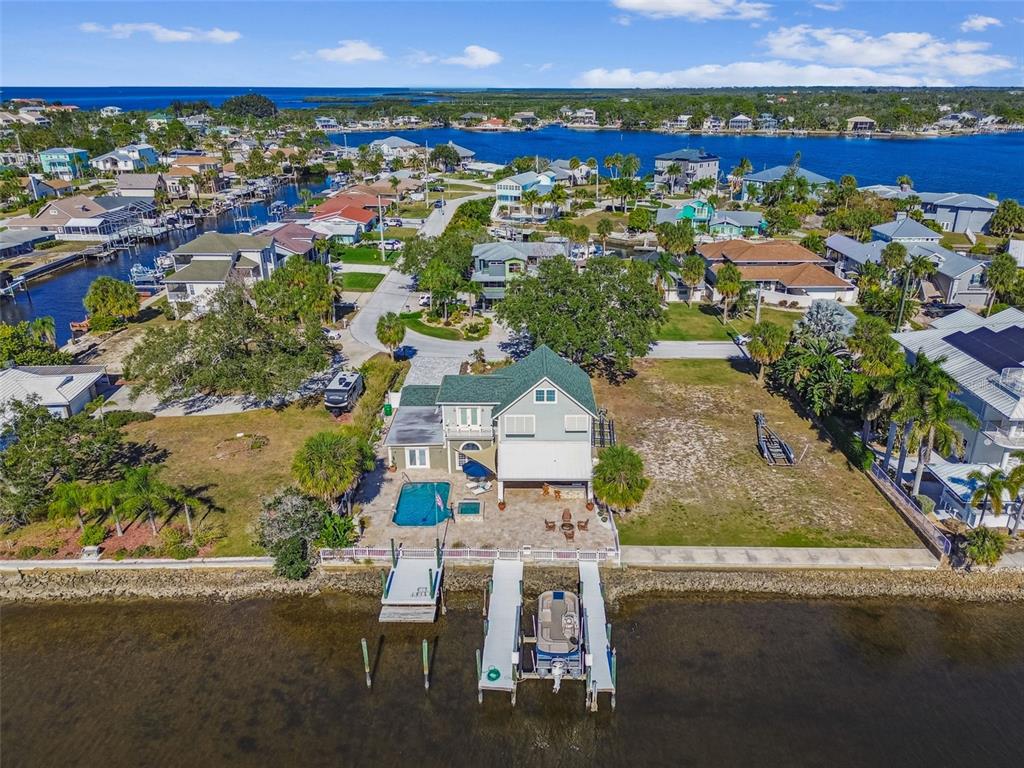 8025 Island Drive Port Richey, FL 34668 - Photo 13 of 67