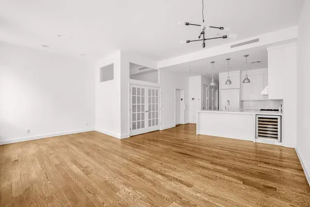 $2,649,500 | 88 Chambers Street, Unit 2 | TriBeCa