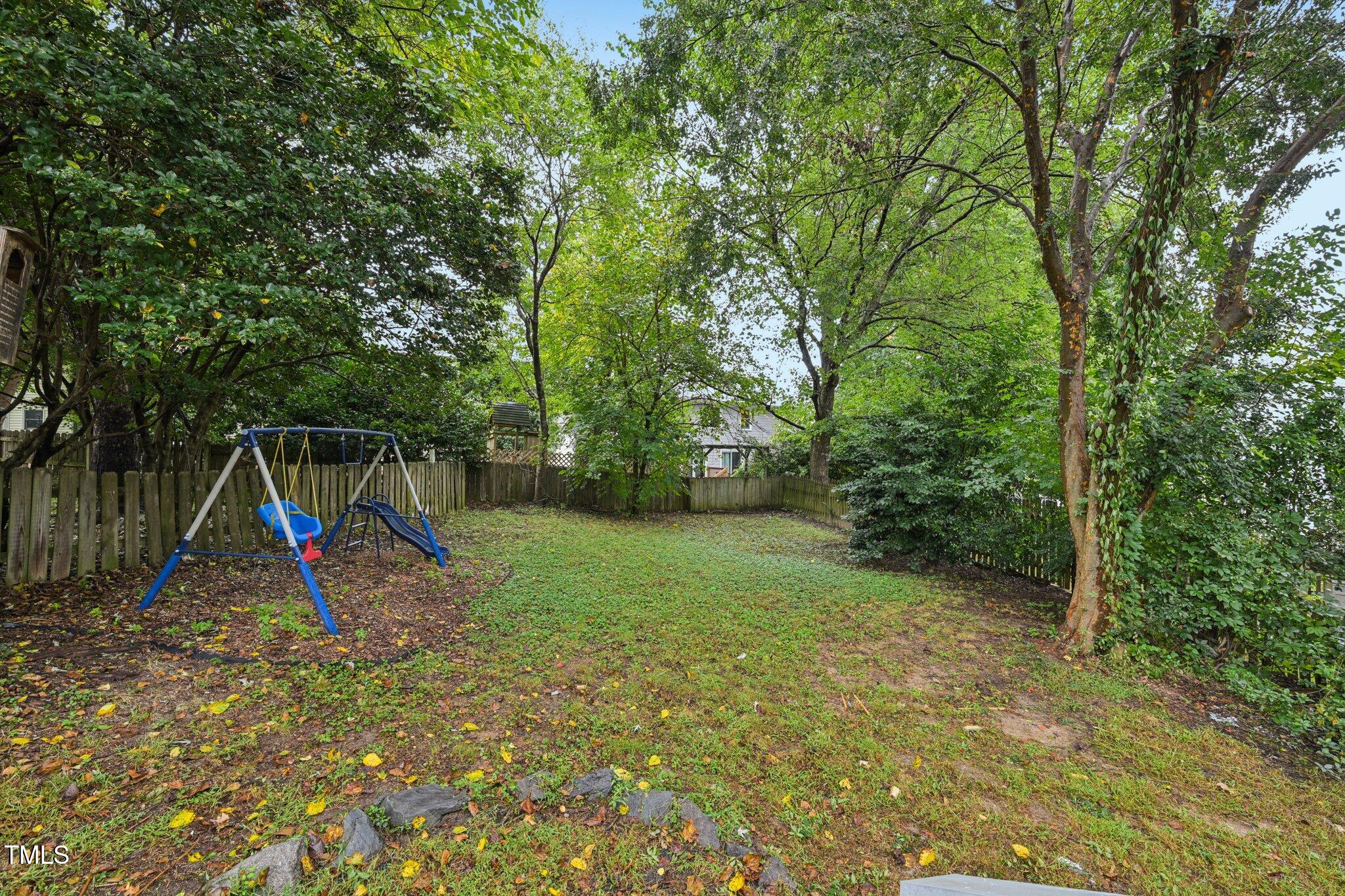 2317 Declaration Drive Raleigh, NC 27615 - Photo 25 of 27 37-web-or-mls-Declaration Dr-S1109-037