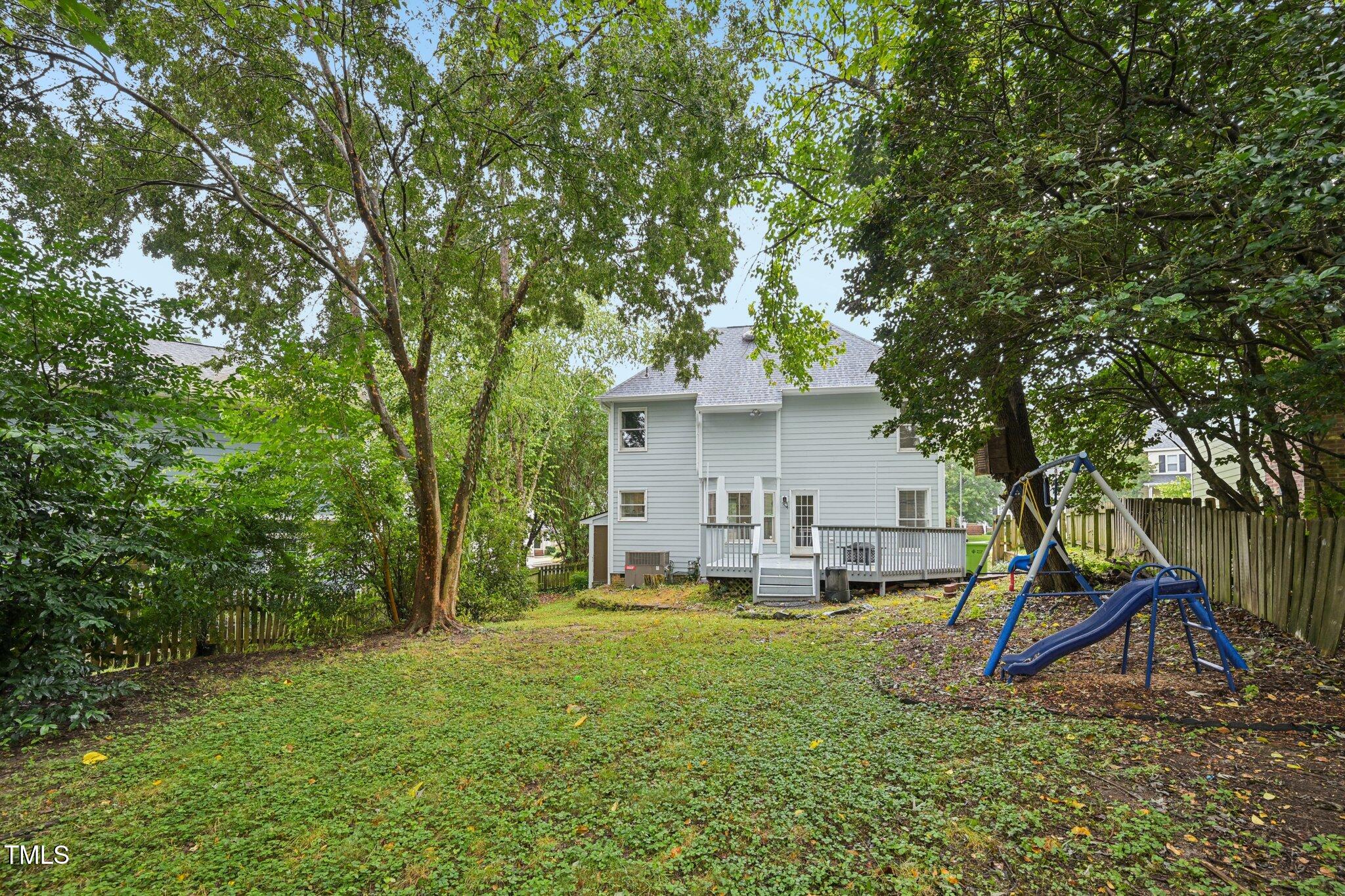 2317 Declaration Drive Raleigh, NC 27615 - Photo 27 of 27 40-web-or-mls-Declaration Dr-S1109-040