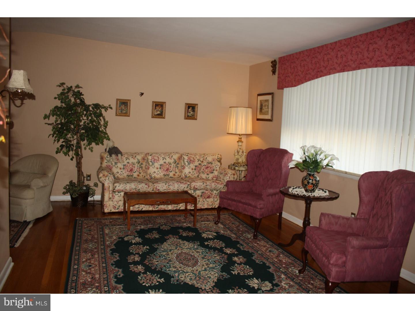 710 Hill Road Philadelphia, PA 19128 - Photo 17 of 18 Gallery Image 17