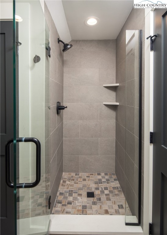 192 North Face Trail Boone, NC 28607 - Photo 32 of 38 a bathroom with a shower