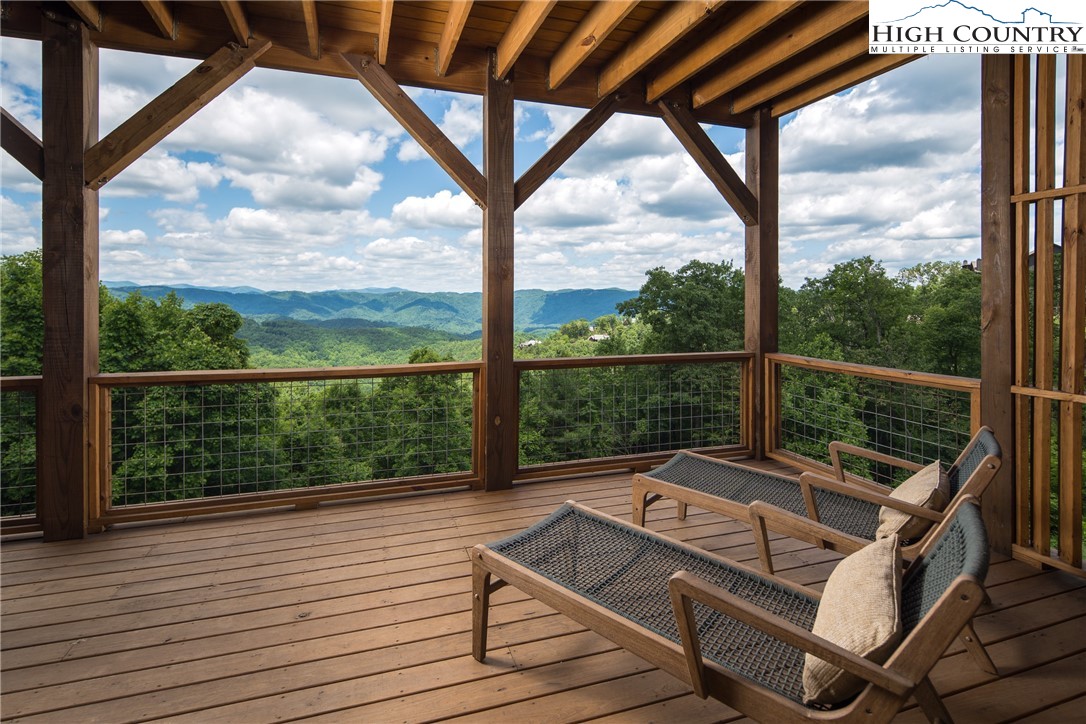 192 North Face Trail Boone, NC 28607 - Photo 33 of 38 a view of sitting space and deck