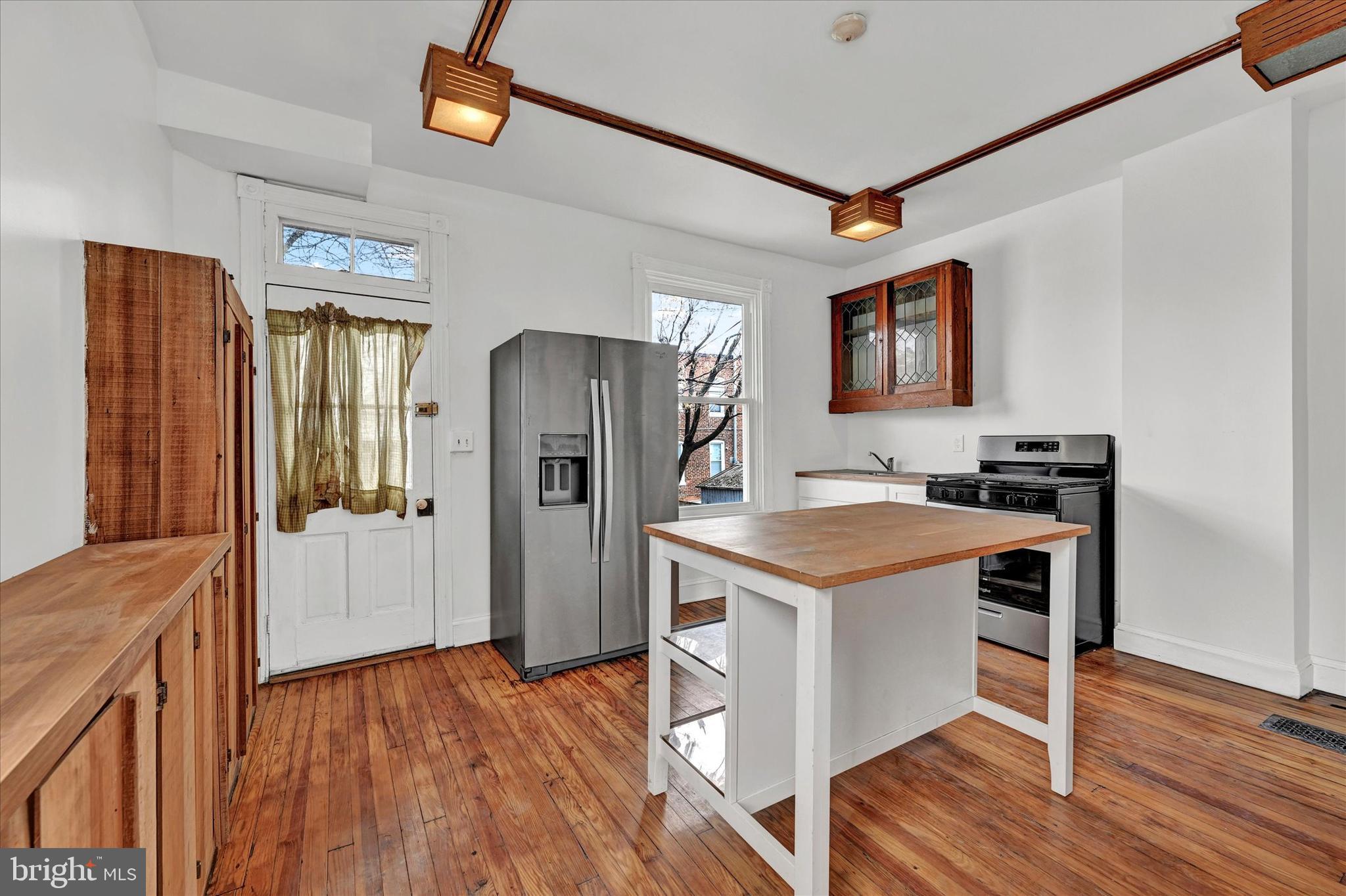 3517 Old York Road Baltimore, MD 21218 - Photo 12 of 25 Gallery Image 12
