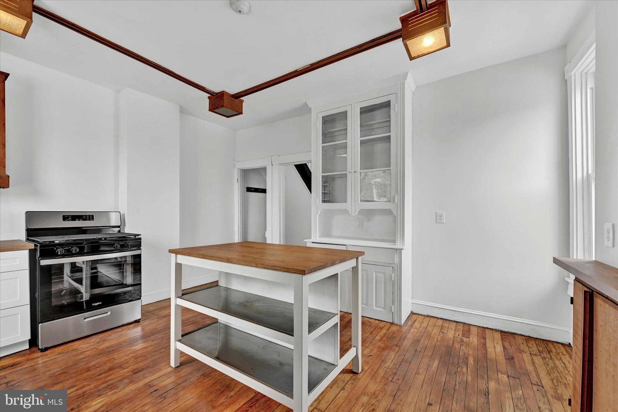 3517 Old York Road Baltimore, MD 21218 - Photo 13 of 25 Gallery Image 13