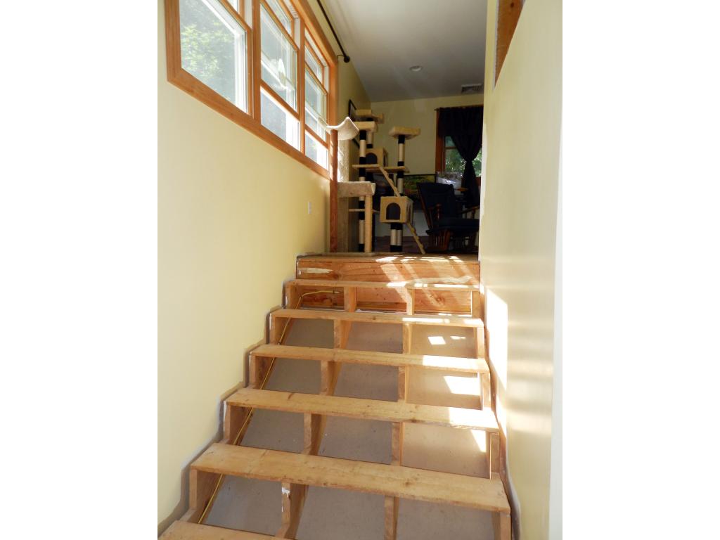 90 Kingston Road Exeter, NH 03833 - Photo 14 of 25 Gallery Image 14