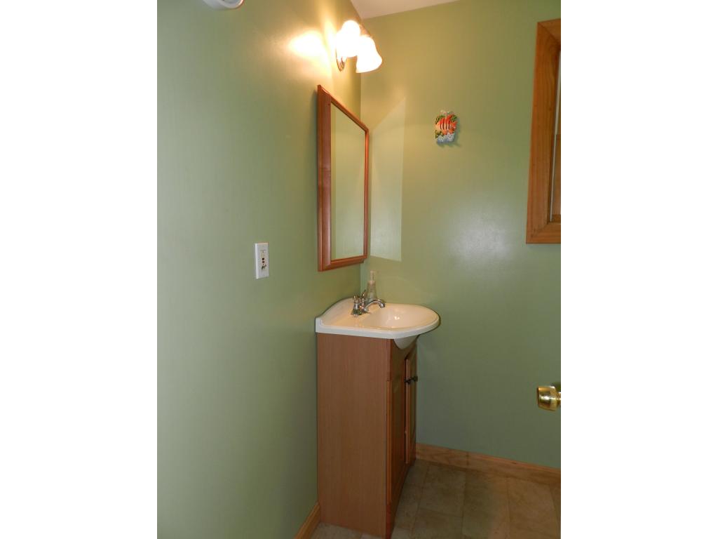 90 Kingston Road Exeter, NH 03833 - Photo 18 of 25 Gallery Image 18