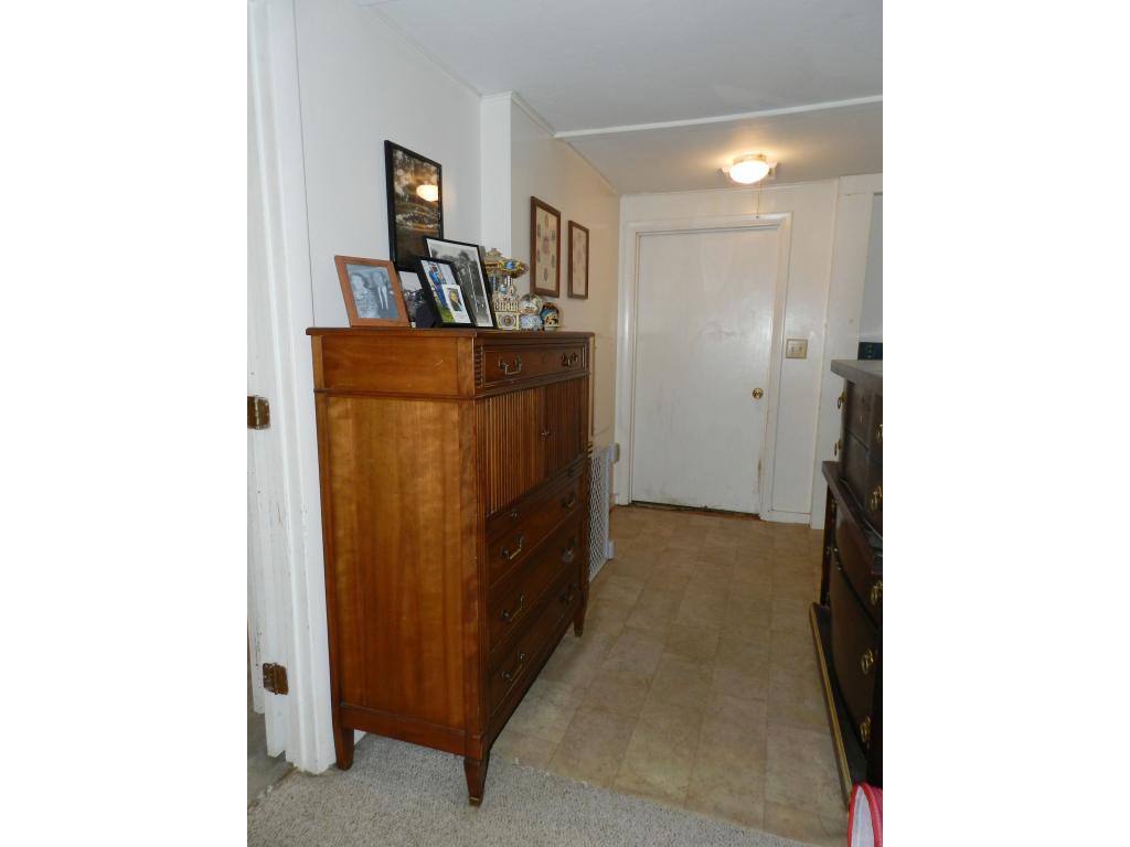 90 Kingston Road Exeter, NH 03833 - Photo 10 of 25 Gallery Image 10