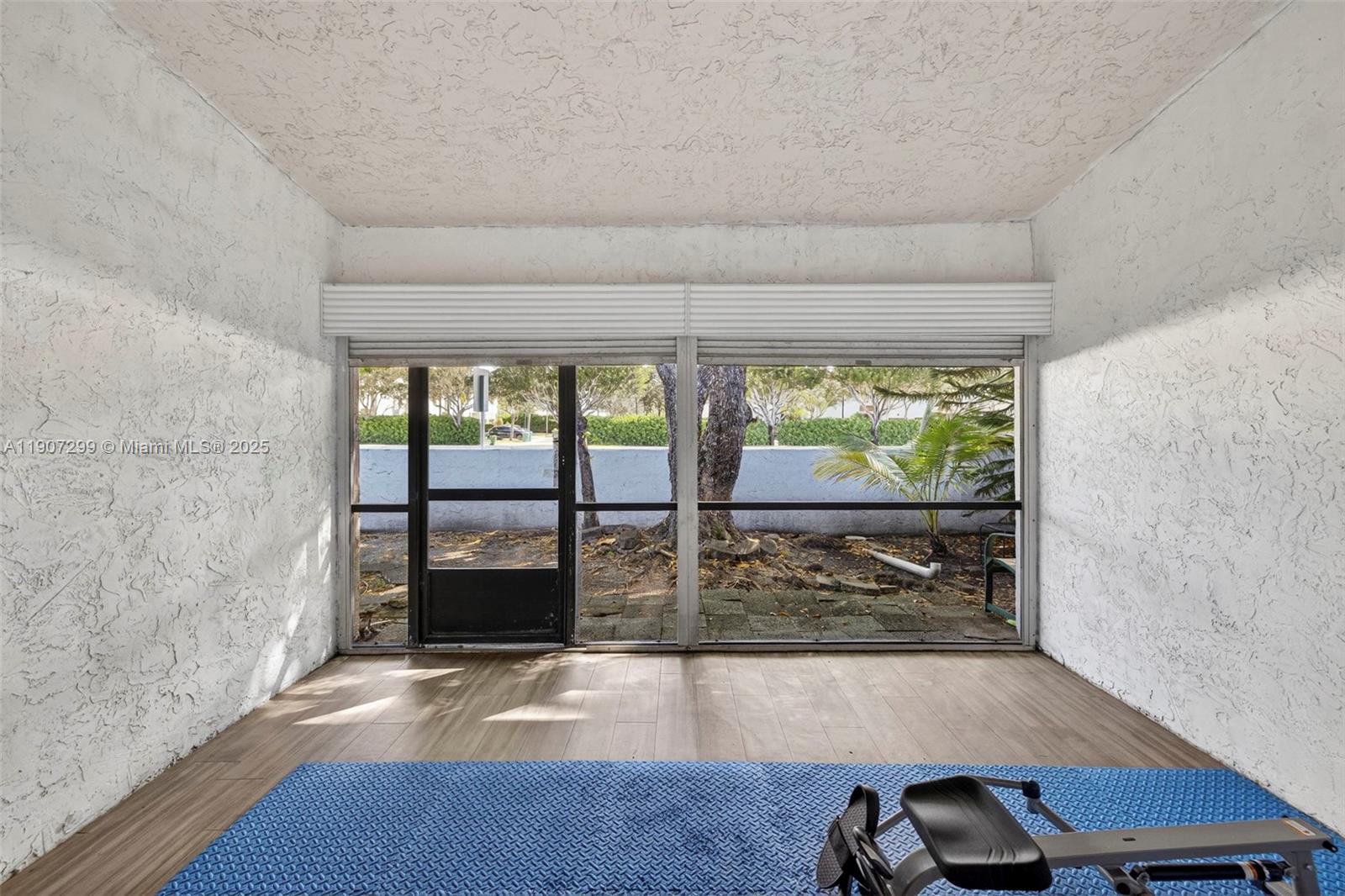 8228 Northwest 100th Way Tamarac, FL 33321 - Photo 19 of 27