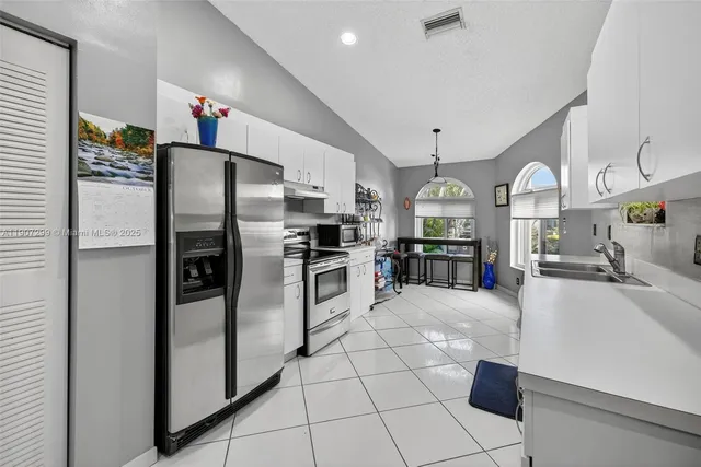 $349,000 | 8228 Northwest 100th Way, Tamarac, FL 33321