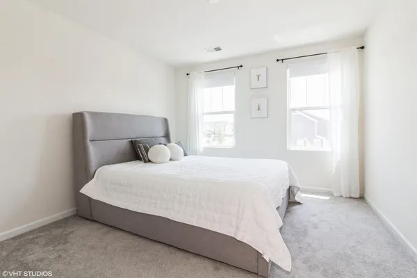 $3,400 | 24518 West Alexis Lane, Plainfield, IL 60585