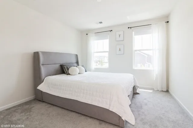 $3,400 | 24518 West Alexis Lane, Plainfield, IL 60585