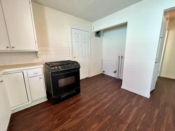 $1,025 | 111 Avenue U, Lubbock, TX 79415