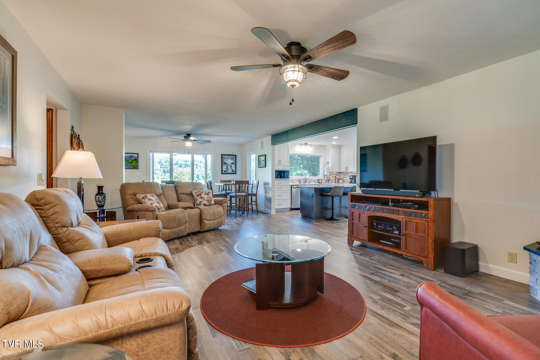 469 Pemberton Road Bristol, TN 37620 - Photo 14 of 64 014