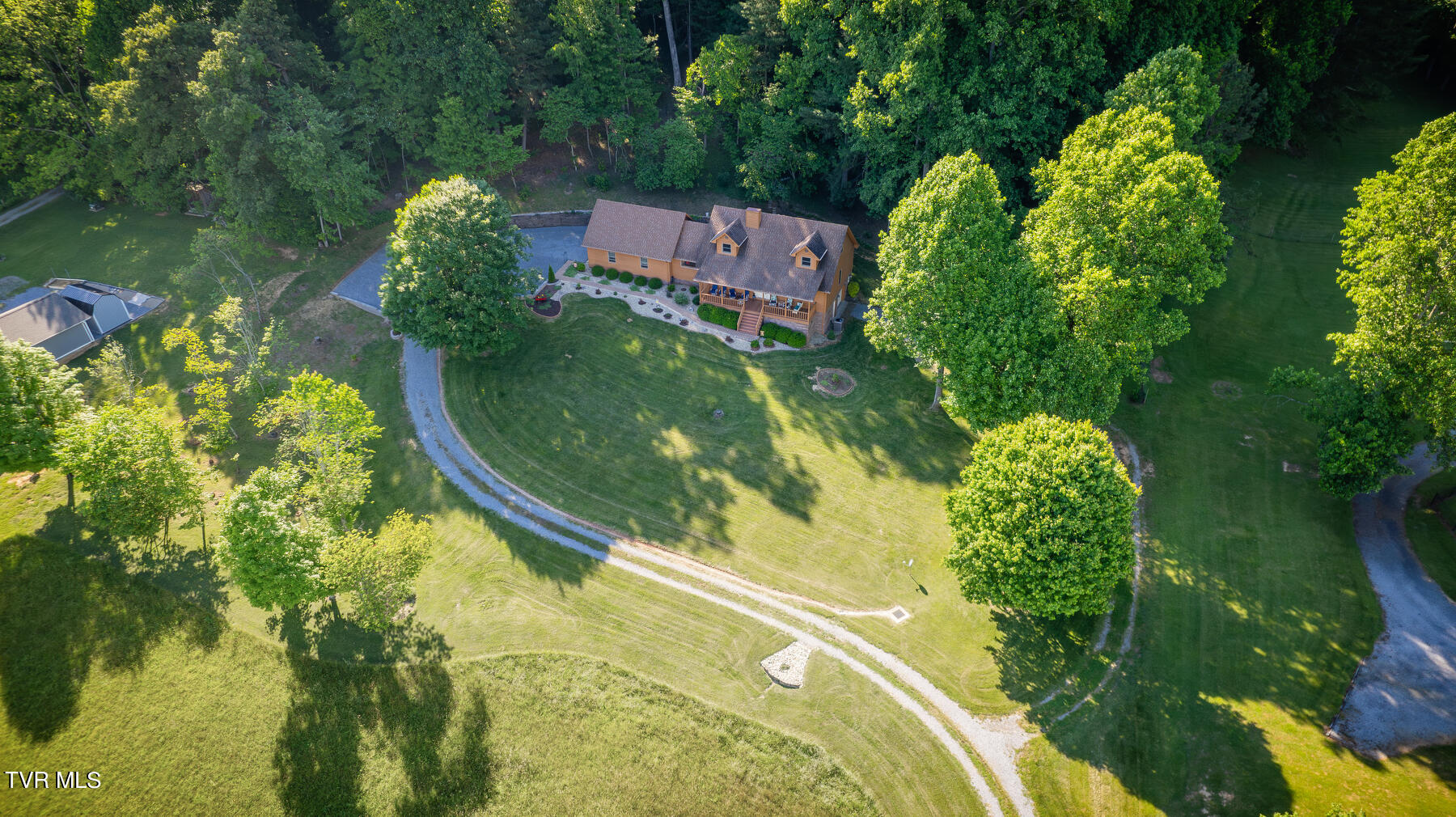 469 Pemberton Road Bristol, TN 37620 - Photo 62 of 64 107