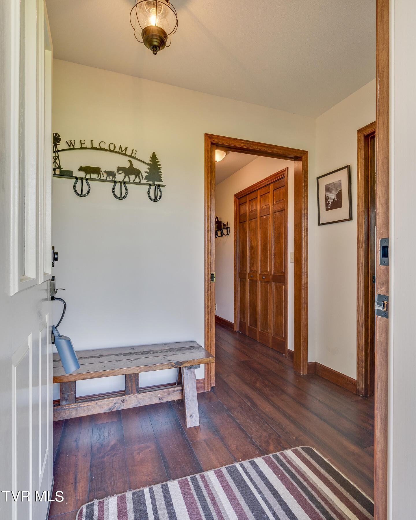 469 Pemberton Road Bristol, TN 37620 - Photo 9 of 64 009