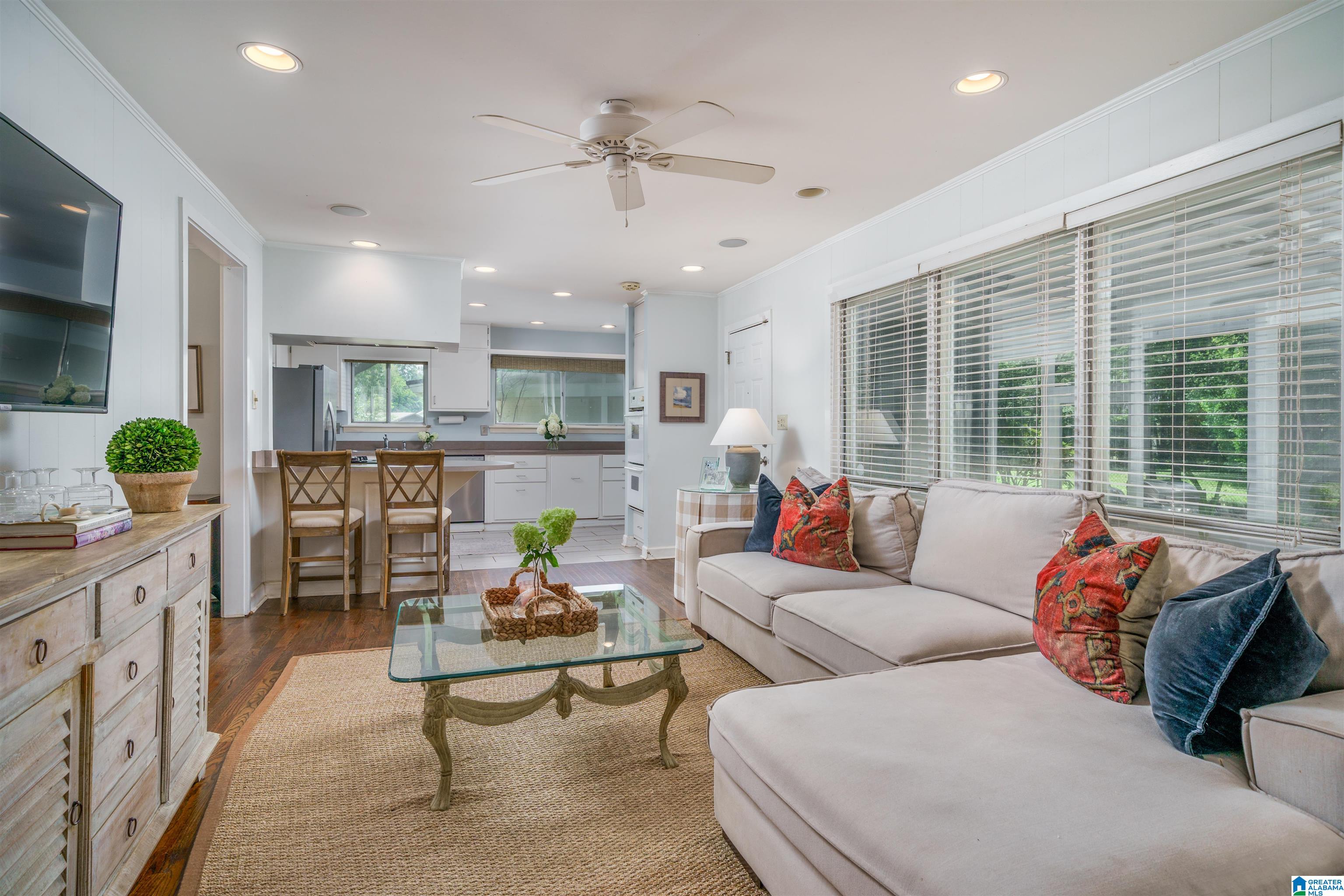 4388 MountainDale Road Birmingham, AL 35213 - Photo 15 of 41