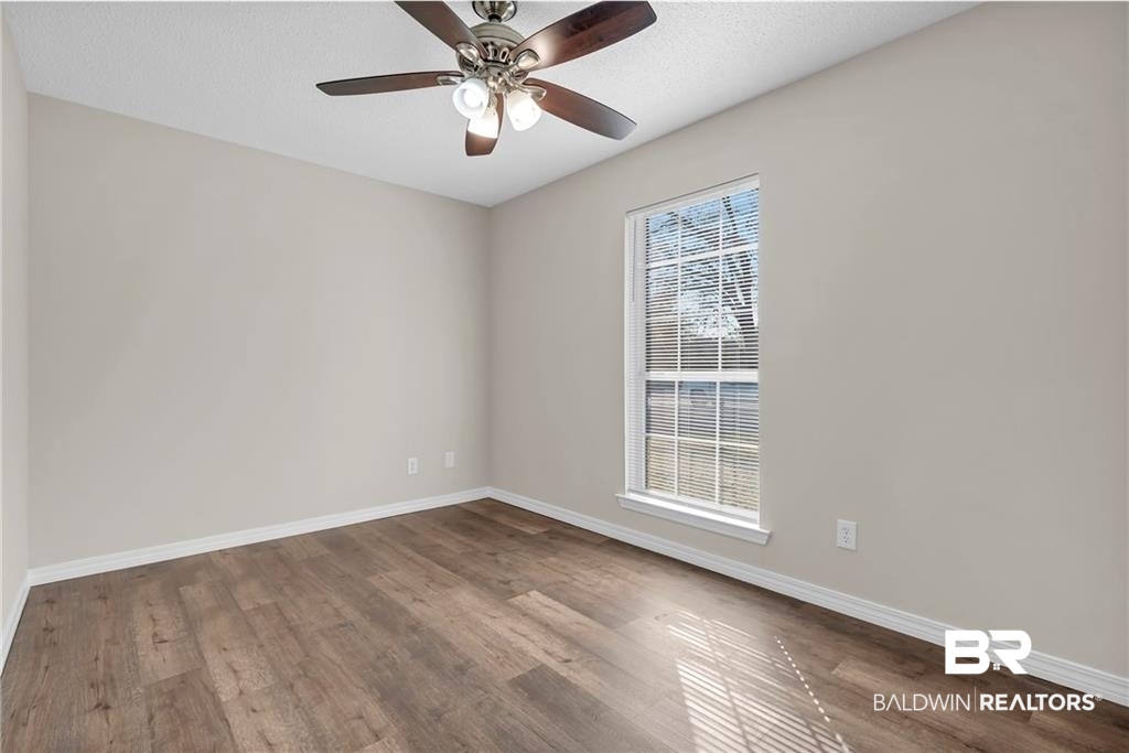 5410 Drexel Drive Theodore, AL 36582 - Photo 17 of 35