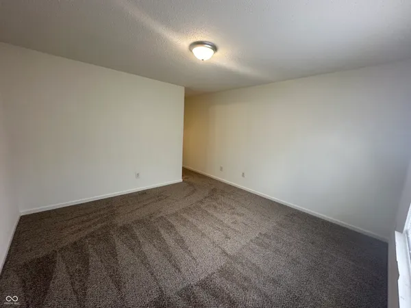 $1,750 | 8125 Maple Stream Lane, Indianapolis, IN 46217
