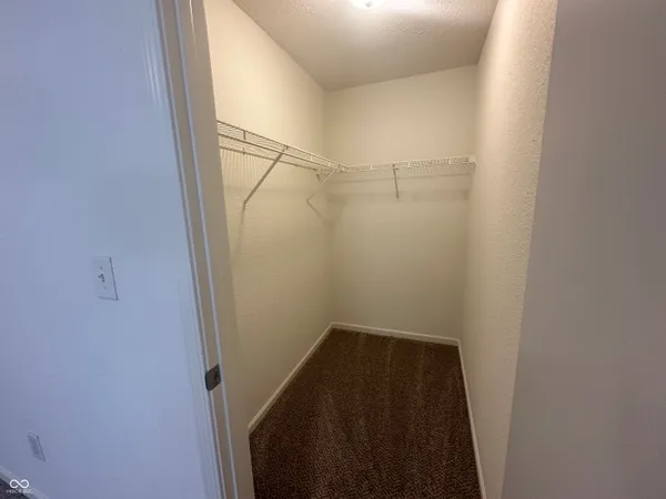 $1,750 | 8125 Maple Stream Lane, Indianapolis, IN 46217