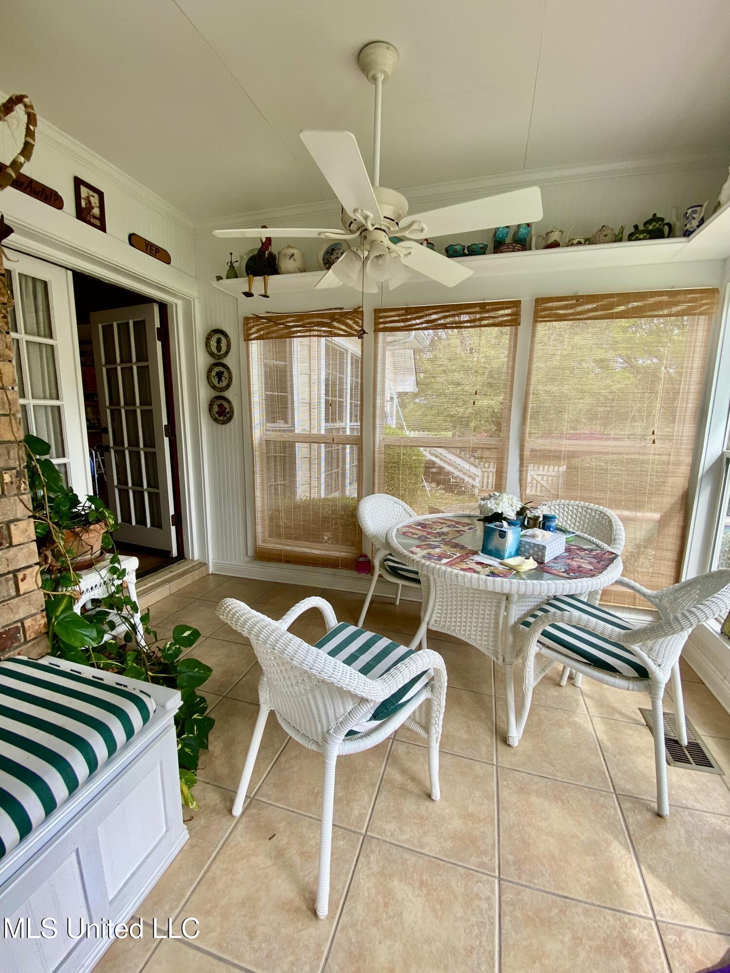 299 Quitman Perry Road Carriere, MS 39426 - Photo 30 of 76 28, Sunroom, IMG_2883