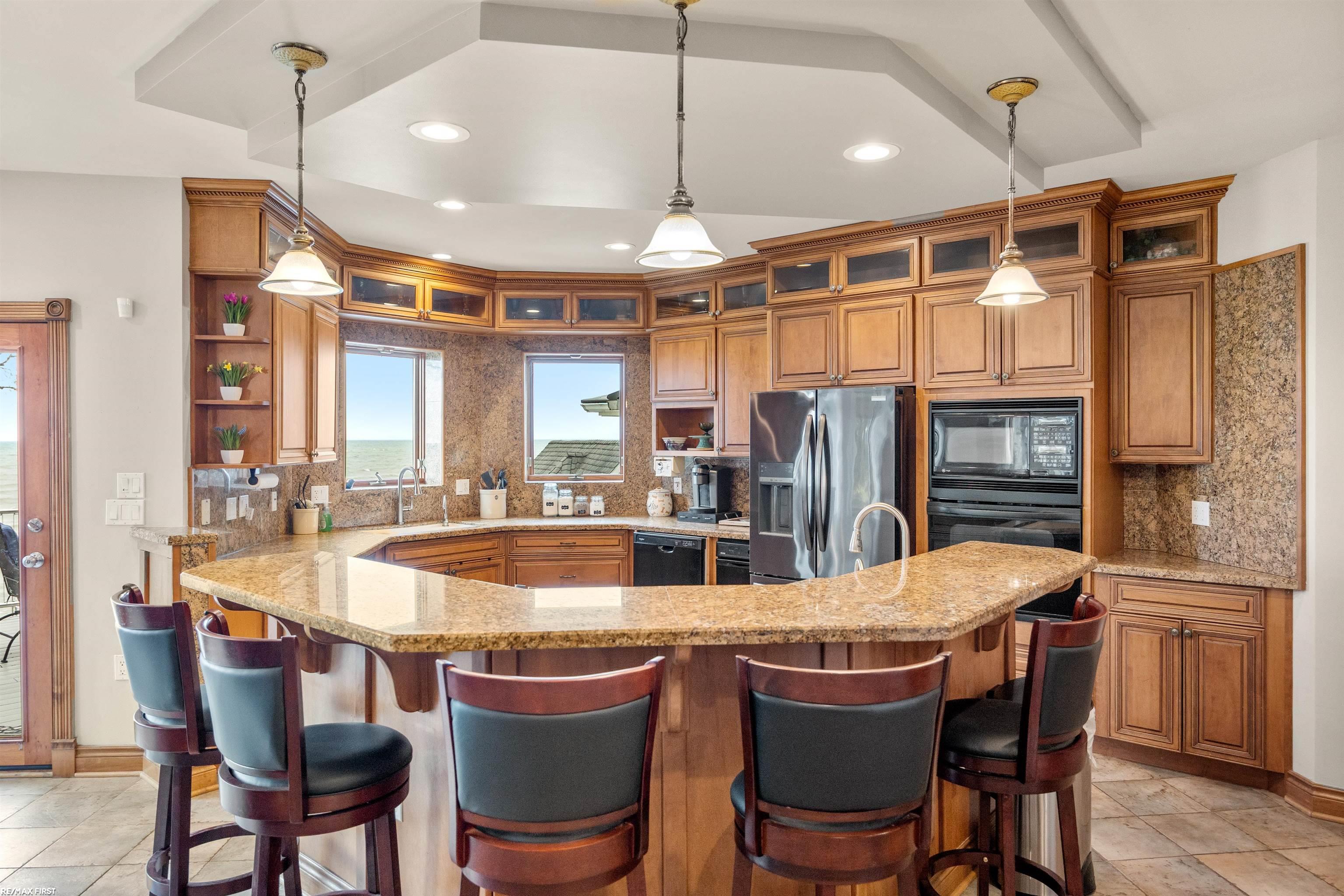 3864 Lakeshore Road Deckerville, MI 48427 - Photo 6 of 93